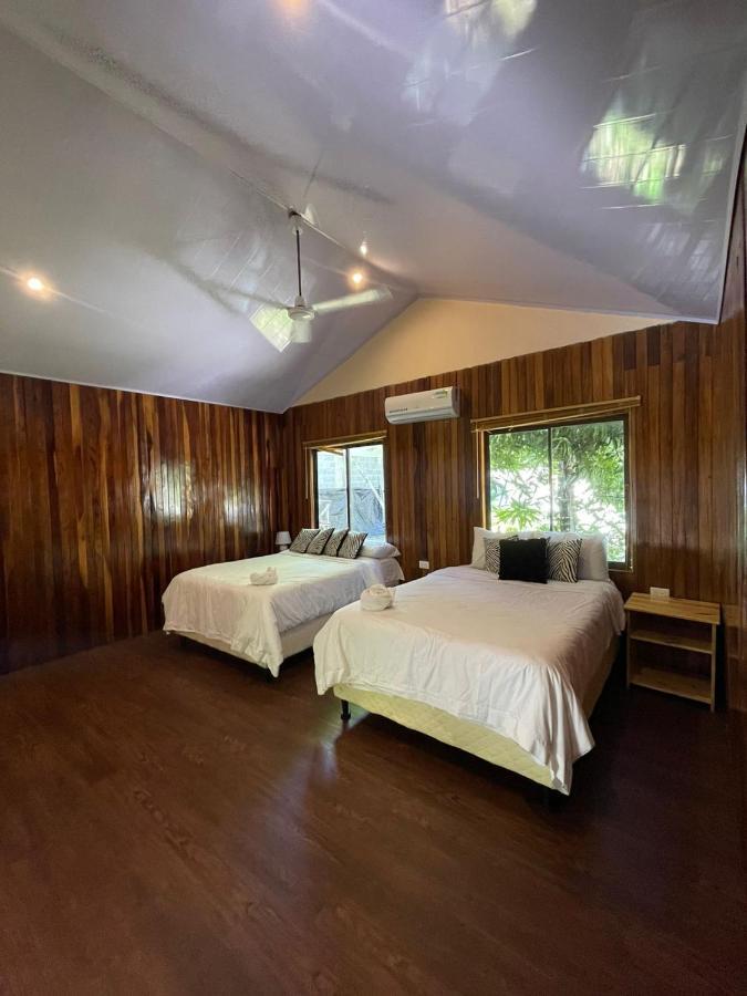 Отель Grand Park Manuel Antonio Кепос Экстерьер фото
